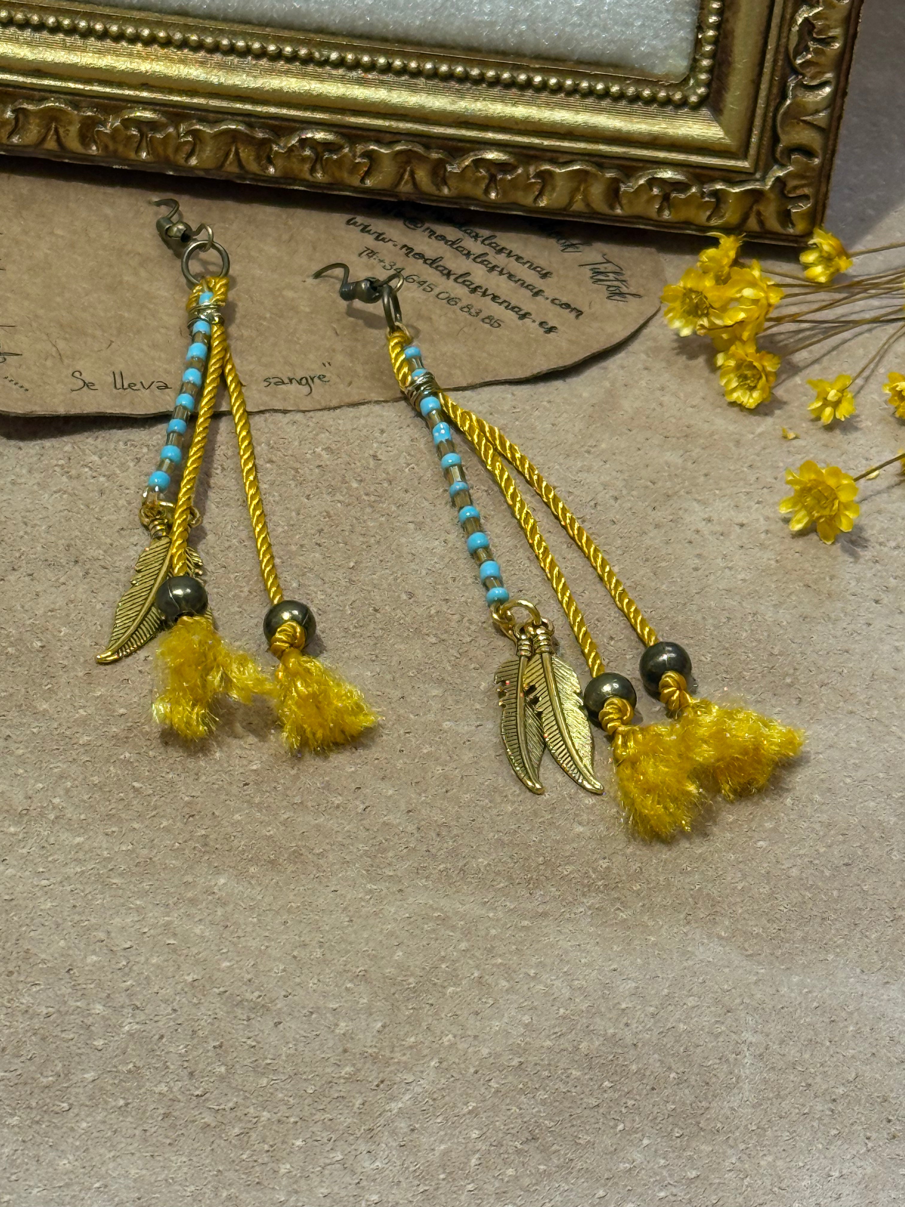 Pendientes Raíz India