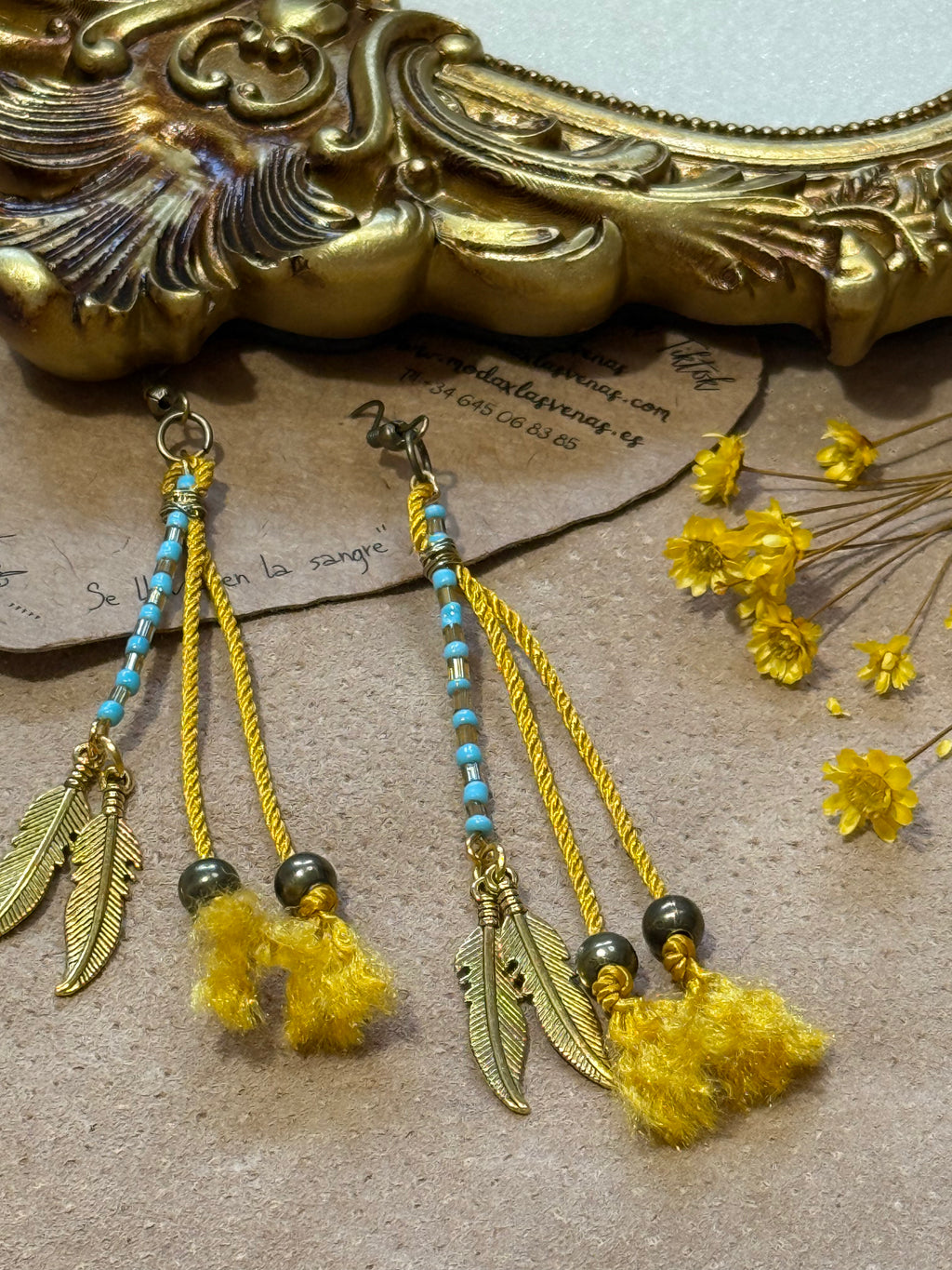 Pendientes Raíz India